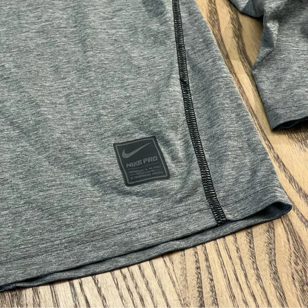 Nike Pro Dri-Fit Fitted Gray Long Sleeve Sports‎ Shirt
